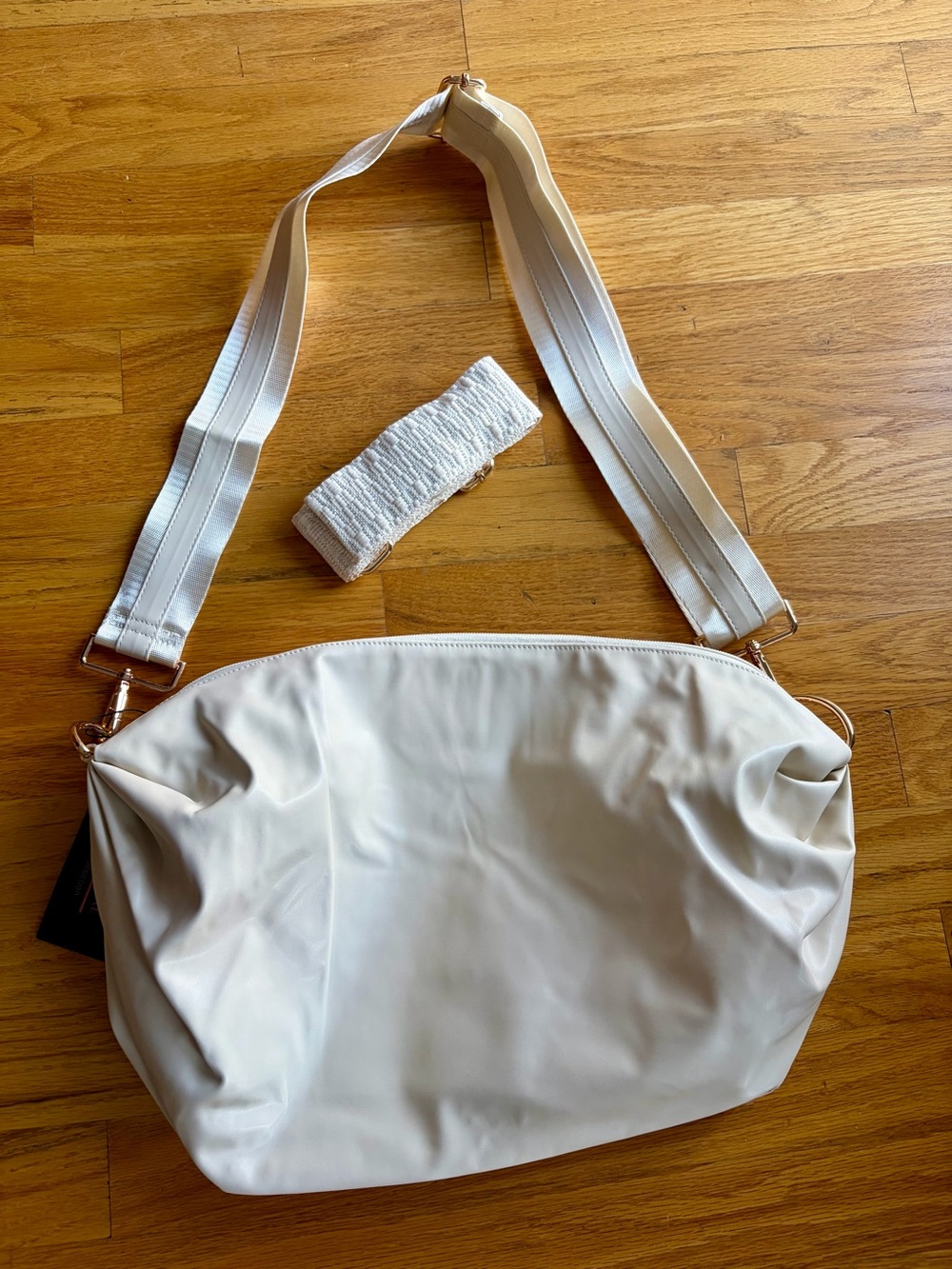 Haute Shore Premium Collection Ollie Bag